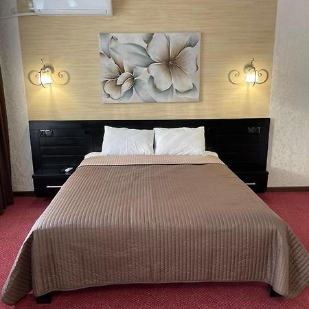 Hotel Merry Club Maliye Khutora Kültér fotó